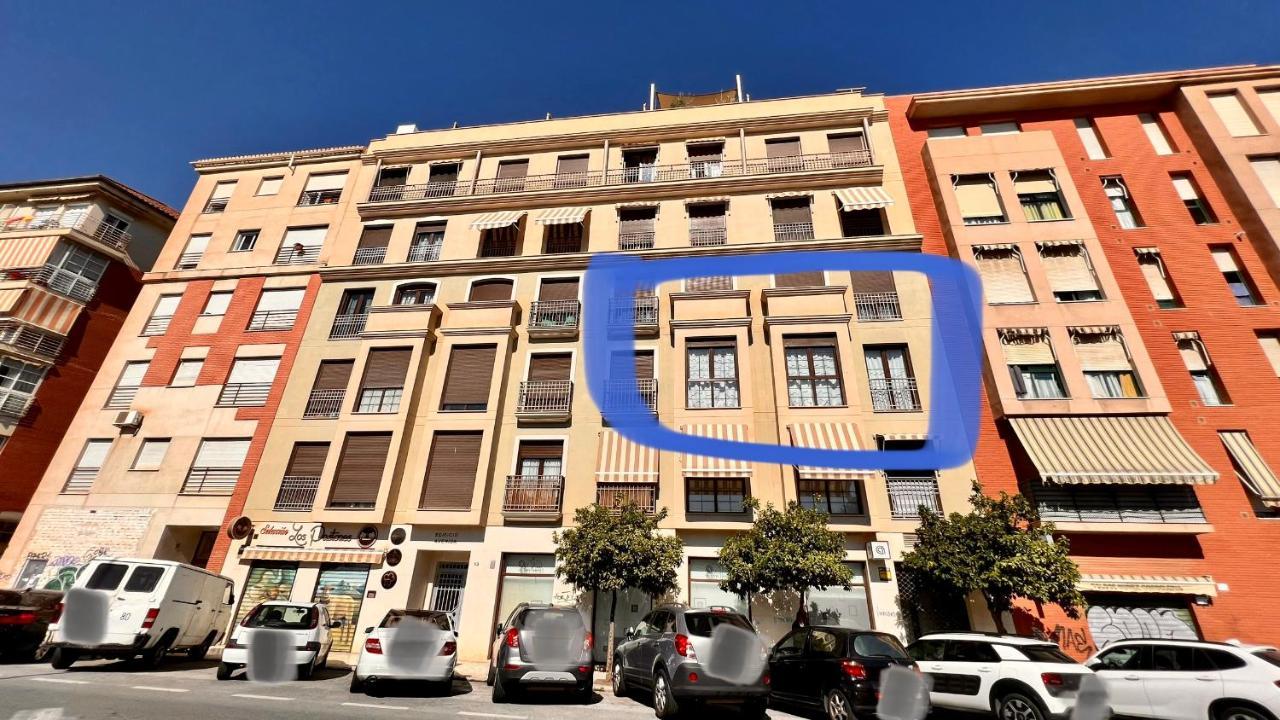Homely Malaga Av Rosaleda Centro Historico Exterior foto